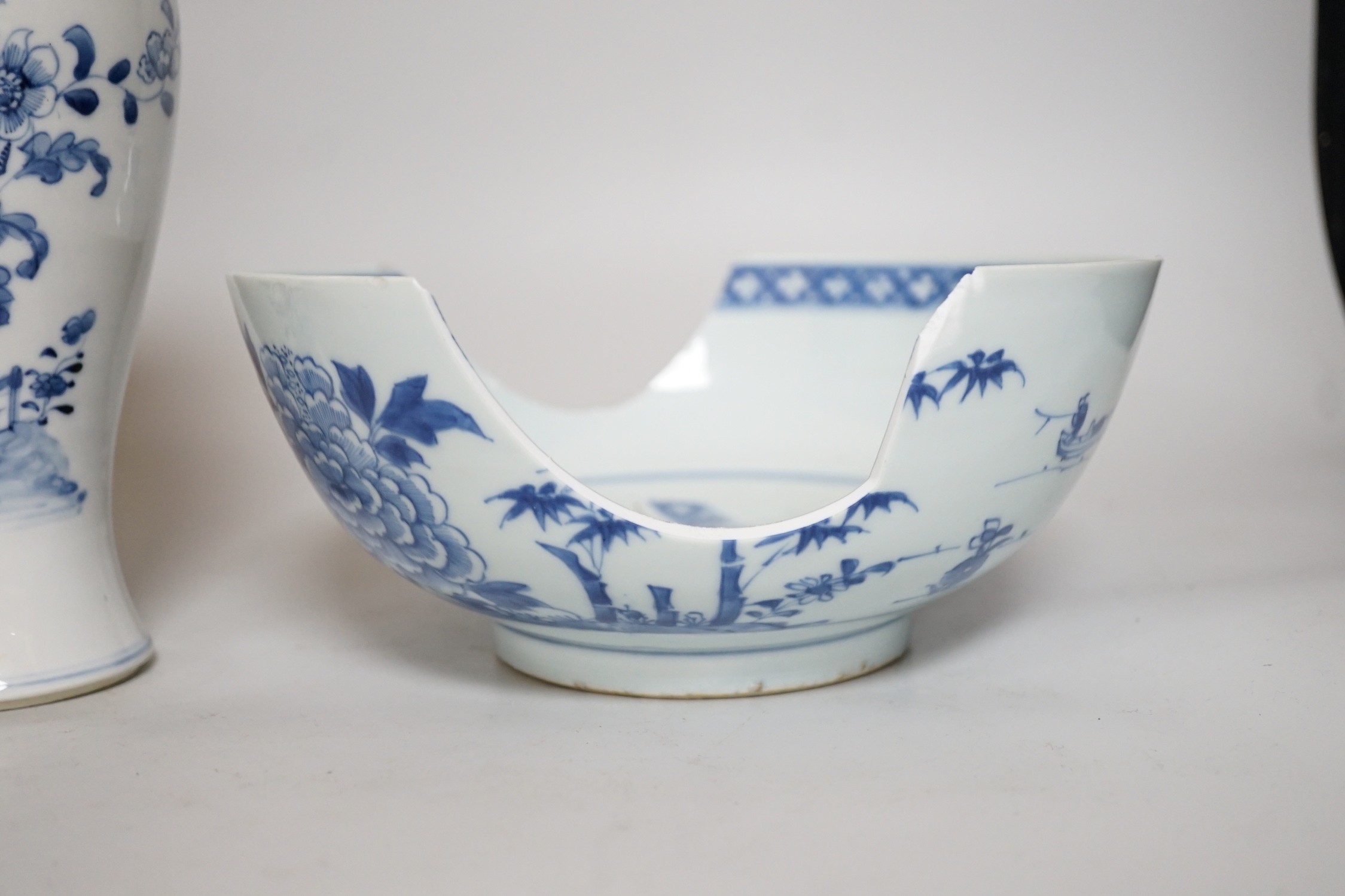 A Chinese blue and white bowl a/f and a similar vase, both Qianlong period, vase 28cm